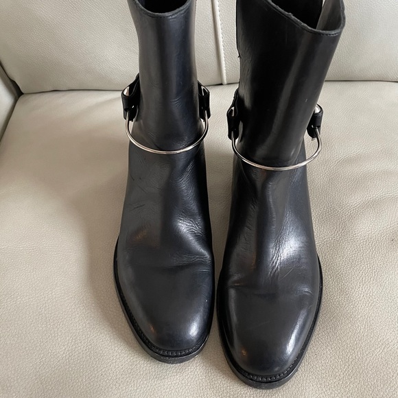 Balenciaga Boots - Picture 1 of 2